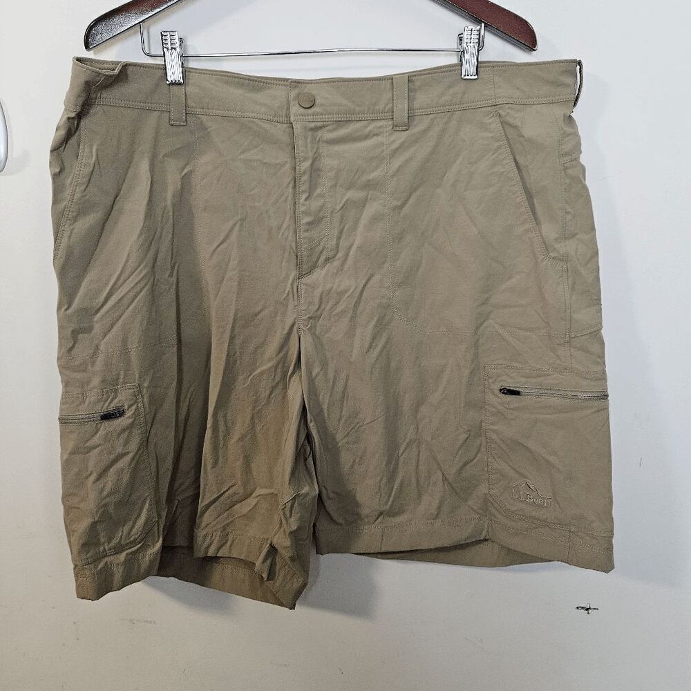 L.L. Bean Cresta Hiking 10" Shorts 506424 Men's Tan Size 42W